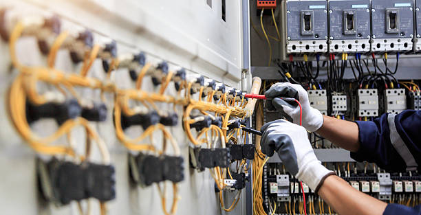 Professional Electrician technician working in North Wantagh, NY